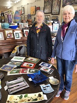 (Left) Hendrika Vande Kemp, Iris Paper Decorations